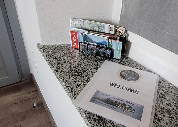 Le Della Vecchia Osteria Vendégház Stresa